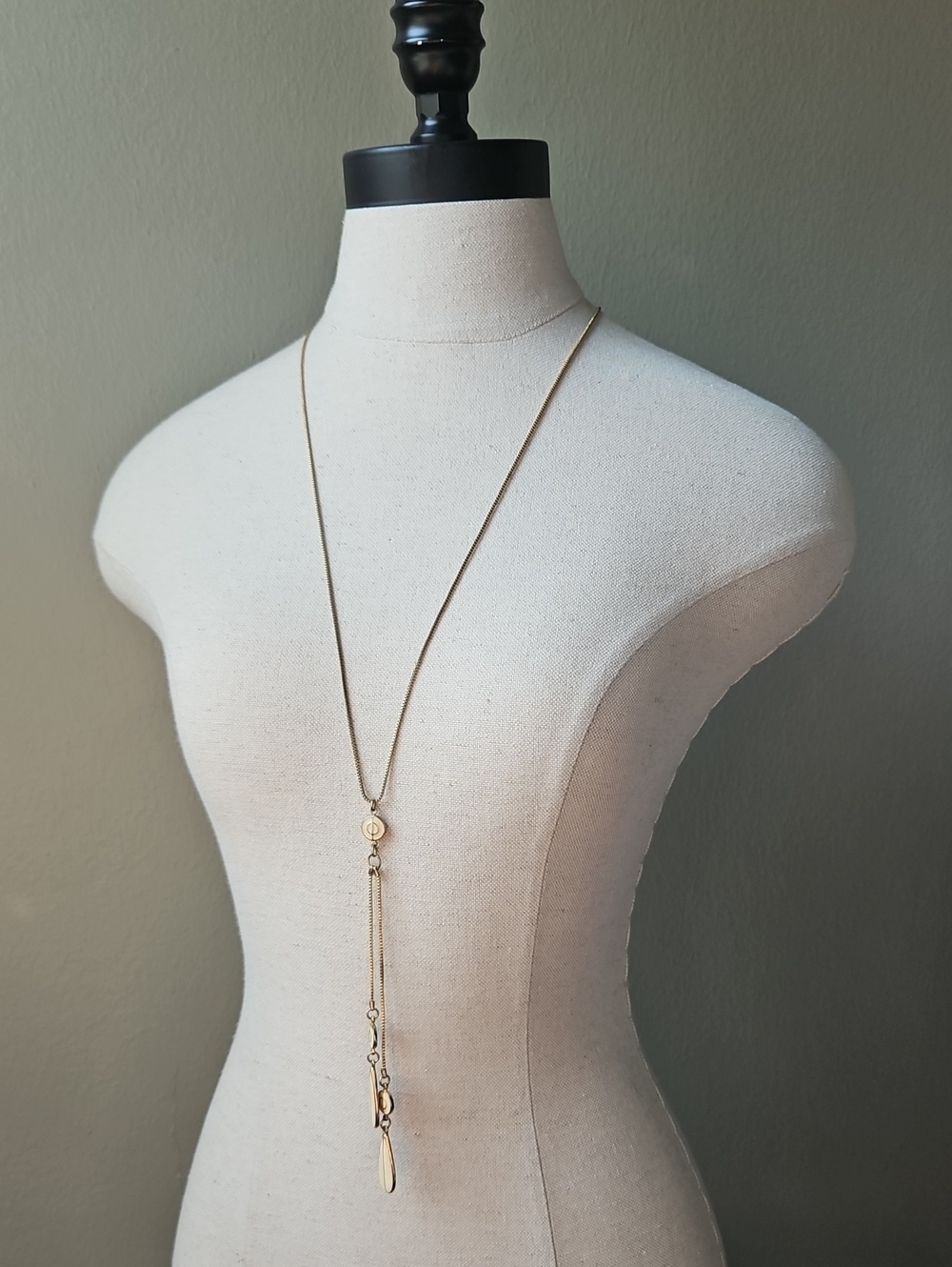 70s Vintage  Delicate Gold Long Lariat Necklace for Women